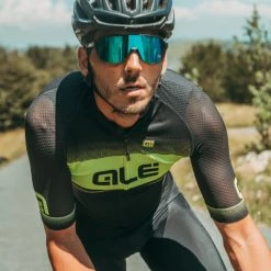 Alé Alé Solid Blend Cycling Jersey 17 Alé Alé Solid Blend Cycling Jersey -Cykelsko Butik Al Solid Blend Cycling Jersey Jerseys Black Fluro Yellow SS21 L20156540 01 1