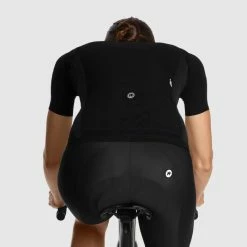 Assos Women's UMA GT Wind Vest C2 -Cykelsko Butik Assos Women s UMA GT Wind Vest C2 Gilets Optic Yellow SS23 12 34 391 3F M 0