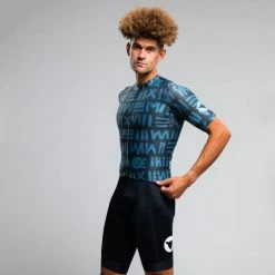 Black Sheep Cycling MR22 Men's Essentials TEAM Short Sleeve Jersey Yel -Cykelsko Butik Black Sheep Cycling MR22 Men s Essentials TEAM Short Sleeve Jersey Yel Jerseys Yellow AW22 3