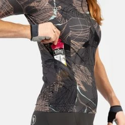 Endura Women's Outdoor Trail Cycling Jersey 16 Endura Women's Outdoor Trail Cycling Jersey -Cykelsko Butik Endura Women s Outdoor Trail Cycling Jersey Jerseys NeonPeach SS22 E6212NP 2 5