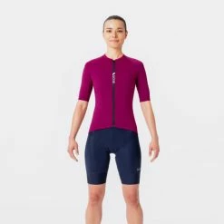 GOREWEAR Women's Torrent Jersey 16 GOREWEAR Women's Torrent Jersey -Cykelsko Butik GOREWEAR Women s Torrent Jersey Jerseys Process Purple SS23 100968 BQ00 36 0