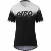 Giro Women's Roust Short Sleeve MTB Jersey 2 Giro Women's Roust Short Sleeve MTB Jersey -Cykelsko Butik Giro Women s Roust Short Sleeve MTB Jersey Jerseys Black Sintra SS21 GISTU7132913