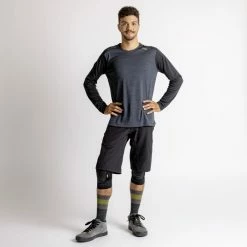 IXS Flow X LS Jersey 2.0 14 IXS Flow X LS Jersey 2.0 -Cykelsko Butik IXS Flow X LS Jersey 2 0 Jerseys Anthracite 2023 473 510 1370 033 S