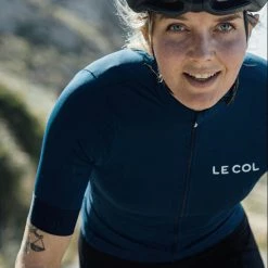 Le Col Women's Pro Jersey II 13 Le Col Women's Pro Jersey II -Cykelsko Butik Le Col Women s Pro Jersey II Jerseys Navy SS22 WMEP97 X N 3