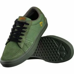 Leatt 1.0 Flat Pedal Shoe 26 Leatt 1.0 Flat Pedal Shoe -Cykelsko Butik Leatt 1 0 Flat Pedal Shoe Cycling Shoes Pine 2023 3023049301 2