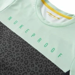 Nukeproof Blackline Womens Short Sleeve Jersey -Cykelsko Butik Nukeproof Blackline Womens Short Sleeve Jersey Jerseys Blue Glass SS23 NPA0090BLUE GLASSXS 3