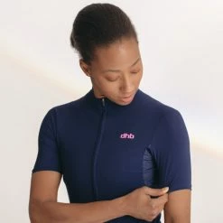 Dhb Aeron XC Womens Short Sleeve Jersey -Cykelsko Butik dhb Aeron XC Womens Short Sleeve Jersey Jerseys Navy SS20 NU0861NAVYUK 8 6